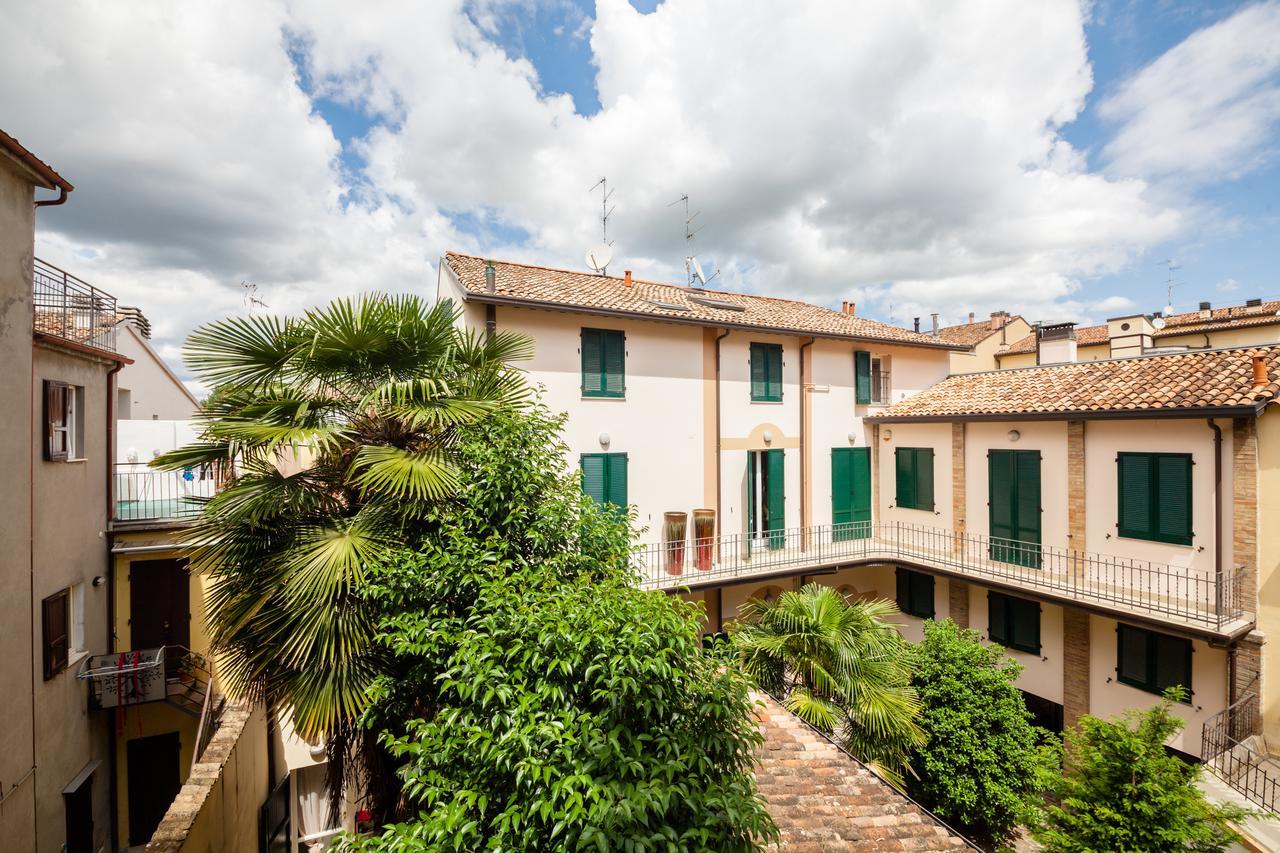 Romagnabnb Studio Mazzini Apartment Forlì Exterior foto
